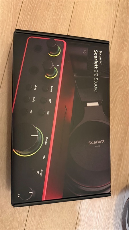 Focusrite Scarlett 2i2 Studio Pack(4th Gen)の画像